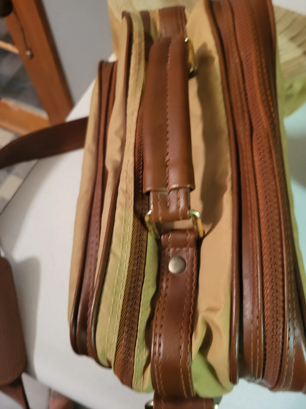 Vintage Coast S-1 Tan Padded Camera Bag With Shoulder Strap
